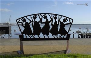 sculpture - Bench with 5 characters - Brard Yann)
