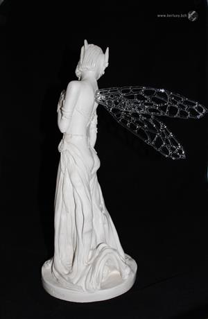 Noir et Blanc - Caliawen, Elfe lumineuse - Mylène La Sculptrice)